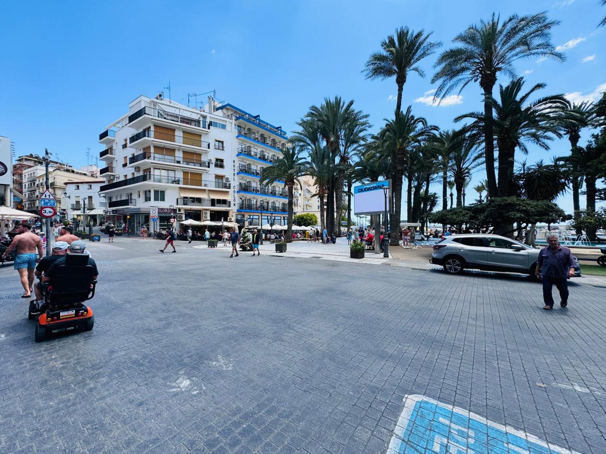 Los Secretos Del Mediterraneo Con Parking Privado Gratuito بينايدورم المظهر الخارجي الصورة